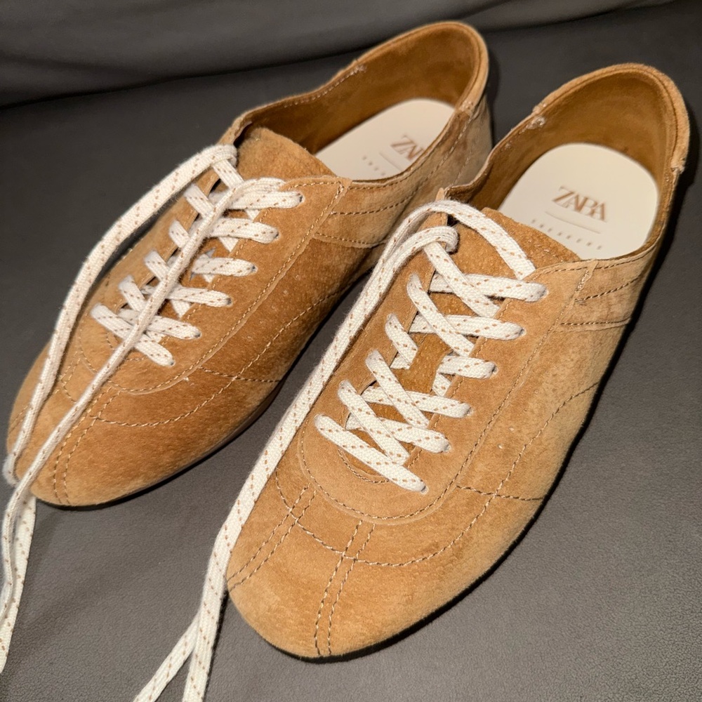 Zara Women’s Tan Suede Lace-Up Sneakers